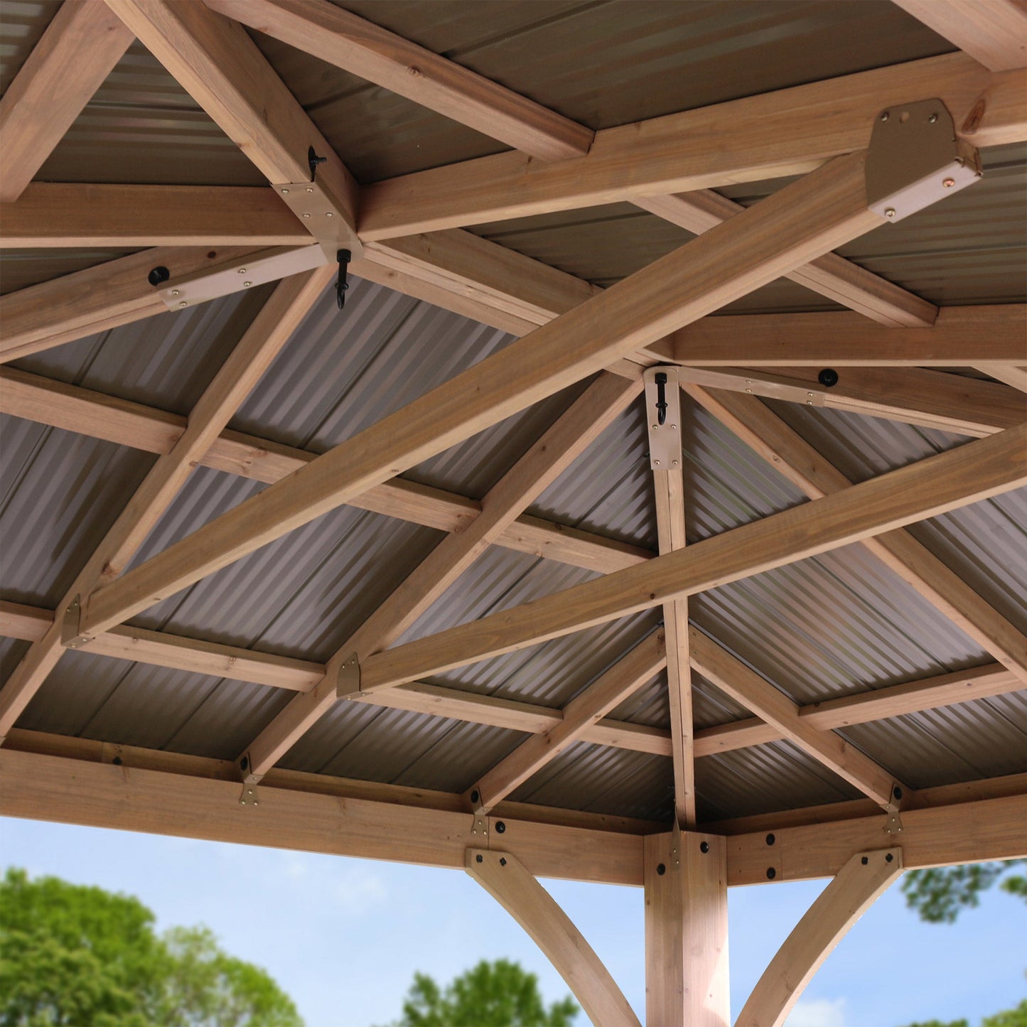 12' X 10' Gazebo with Aluminum Roof