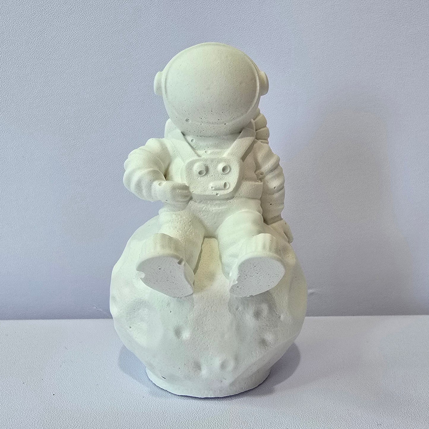 Large Astronaut & Rocket DIY Painting Figures – Space Plaster Craft for Kids, STEM Activities & Room Decor