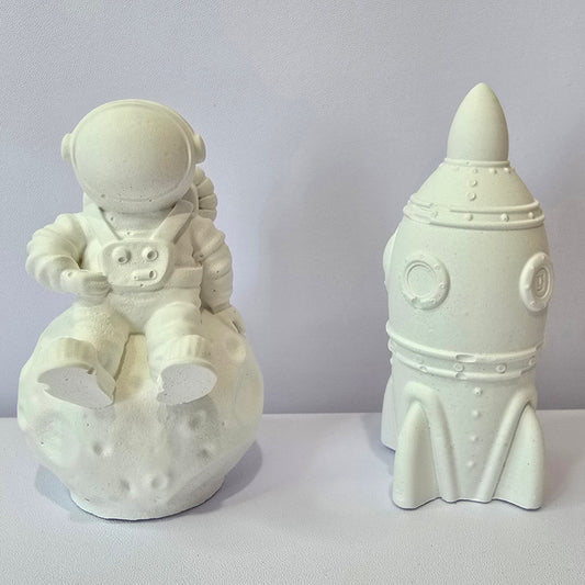 Large Astronaut & Rocket DIY Painting Figures – Space Plaster Craft for Kids, STEM Activities & Room Decor