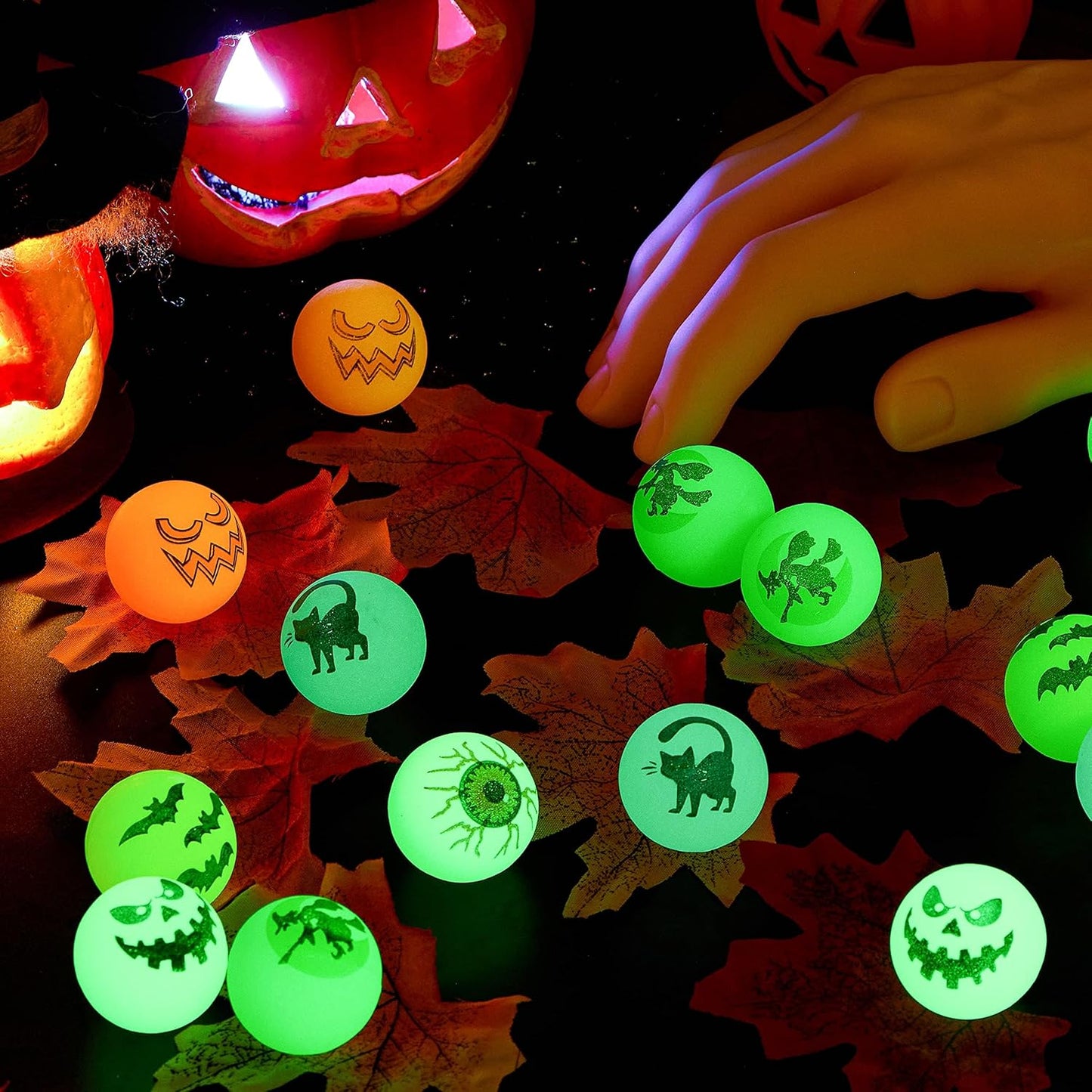 72 PCS Halloween Bouncy Balls, Glow in the Dark Bouncing Balls Eyeballs for Halloween Party Favors Decorations, Halloween Goodie Bag Fillers, Trick or Treating School Classroom Game Prizes