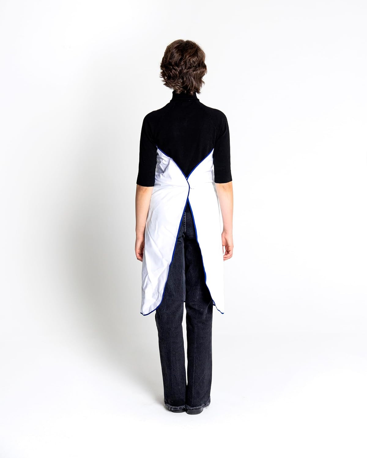 ONE TOUCH APRON PRO with POCKET - Strapless Apron – No Shoulder Strain, White and Blue Kitchen Apron without Ties - Waterproof Apron - Japan Brand