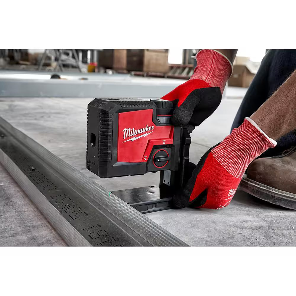Green 100 Ft. 3-Point Rechargeable Laser Level with REDLITHIUM Lithium-Ion USB Battery and Charger