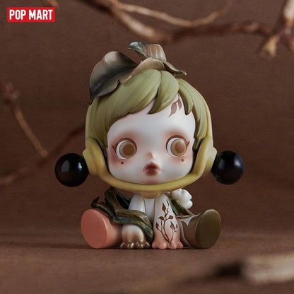SKULLPANDA the Ink Plum Blossom Series Figures, SKULLPANDA Blind Box Figures, Random Design Action Figures Collectible Toys Home Decorations, Holiday Birthday Gifts, Single Box