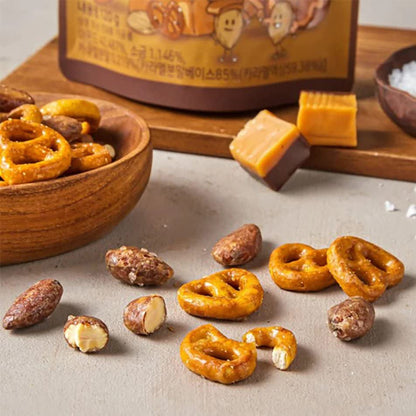 [Official Gilim ] Korean Salted Caramel & Pretzel Almonds Nut Protein Snack | After-School, Lunch, Office, Work, Trip Camping Snack | Pre-Workout Snack | Healthy Snacks | Korean Souvenir (Caramel Pretzel 1X120Gram)